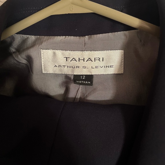 Pants and jacket suite - Picture 3 of 3